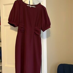 NWT express work dress, maroon color with keyhole back button and zipper